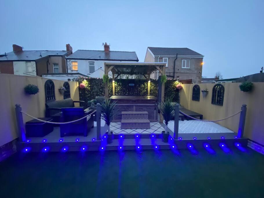 New…The Hottub House Blackpool Pleasure Beach Dış mekan fotoğraf