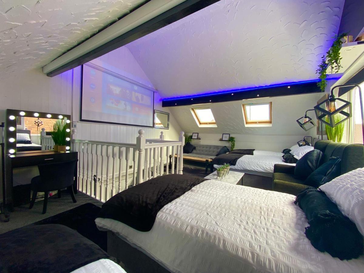 New…The Hottub House Blackpool Pleasure Beach Dış mekan fotoğraf